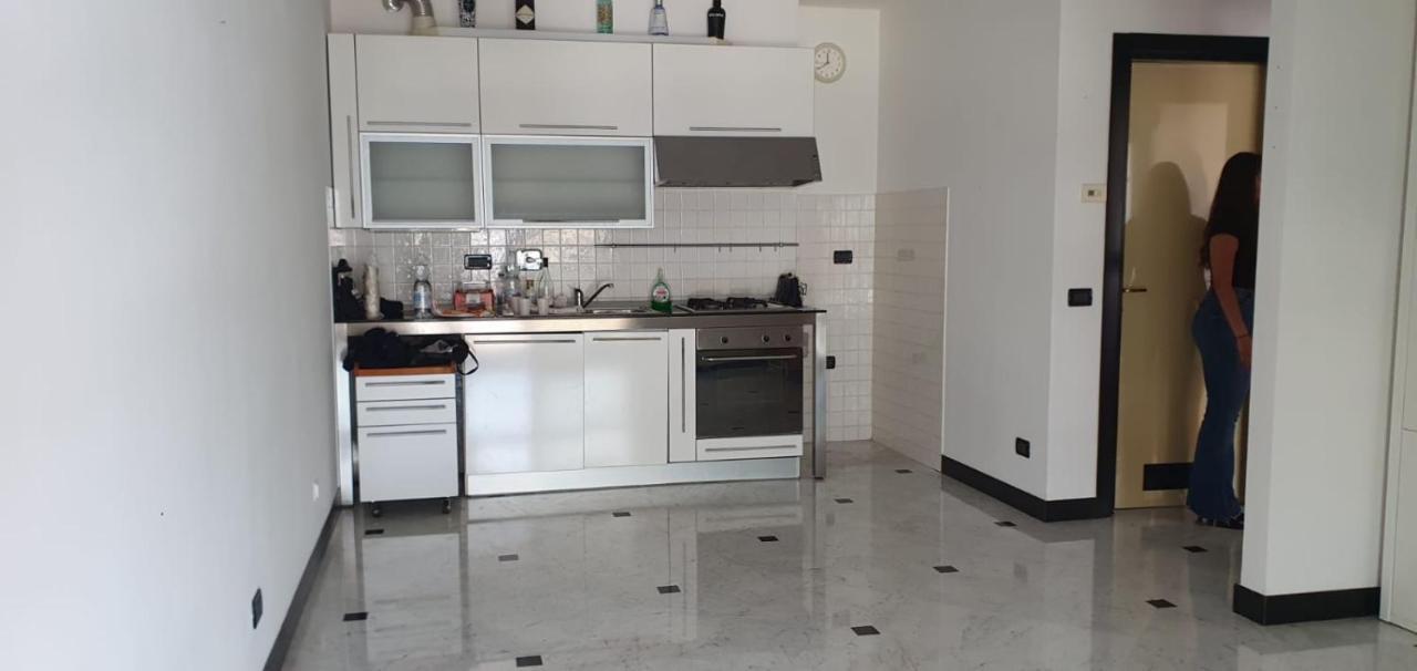 Appartamento Sul Mare Kate Genua Exteriör bild