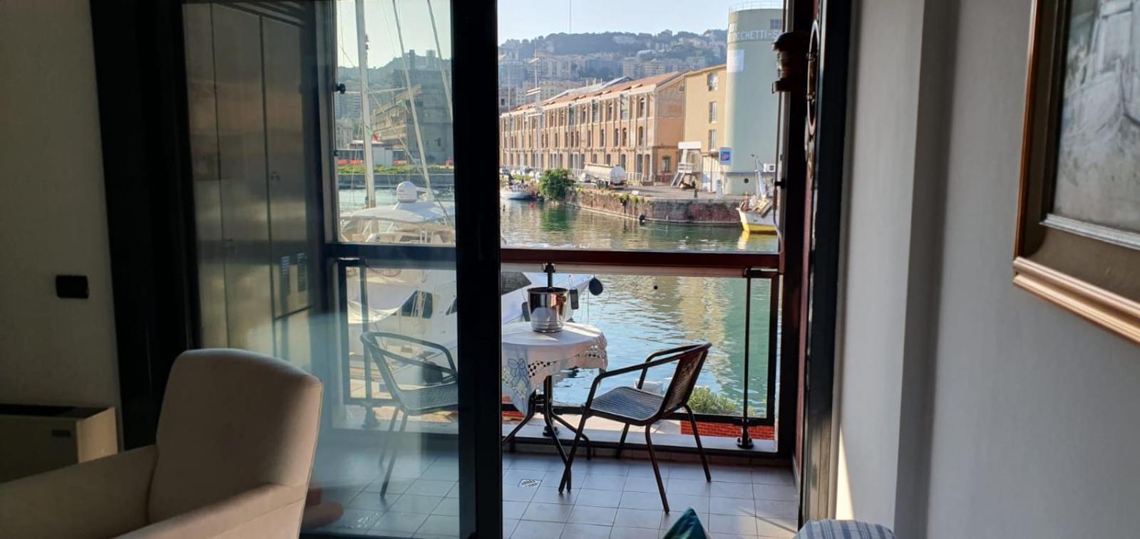 Appartamento Sul Mare Kate Genua Exteriör bild